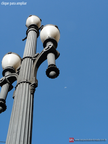 Poste da Light - Praça da Sé