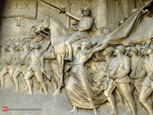 Detalhe do Túmulo do General Júlio Marcondes Salgado